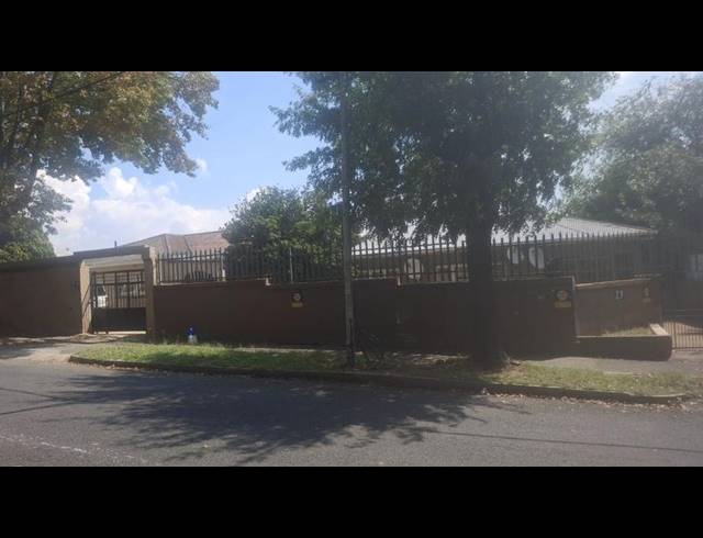 3 BEDROOM HOUSE FOR SALE IN ROSETTENVILLE